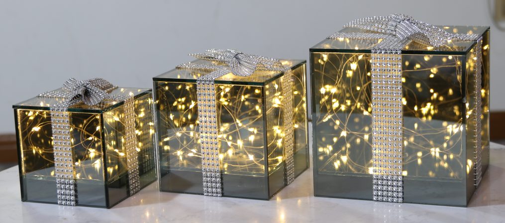 Glass Decoration Outdoor Lights 4 Pcs/Ctn 39 X 20 X 39Cm