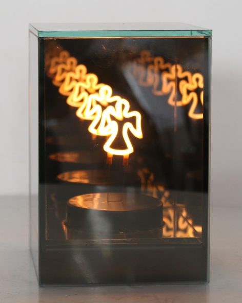 Glass Lantern Outdoor Lights 12 Pcs/Ctn 49 X 29 X 39Cm