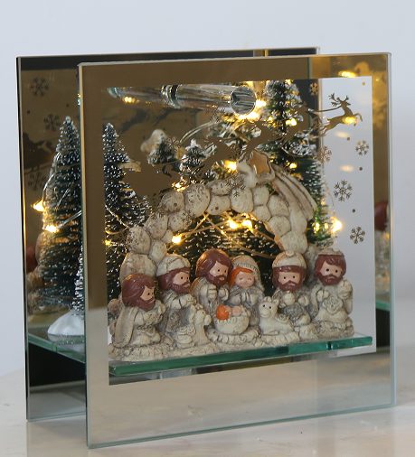 Glass Decoration 16 Pcs/Ctn 40 X 36 X 38Cm